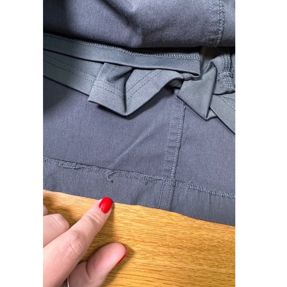 Women's Golf Skort Size 12‎ Gray Athletic Zipper Pockets GG Blue